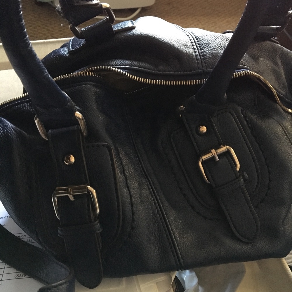 Aldo - Picture 2 of 5